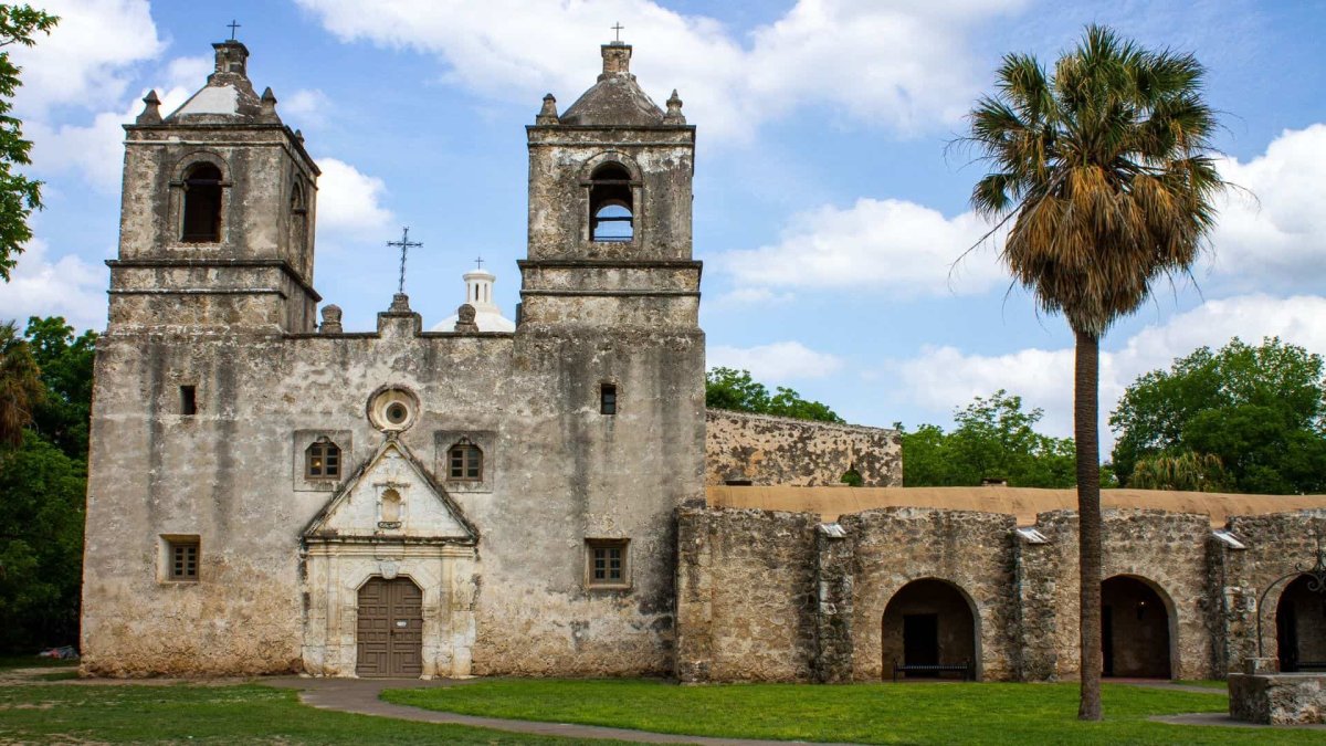 Mission Concepcion - a Beautiful Spanish mission in San Antonio
